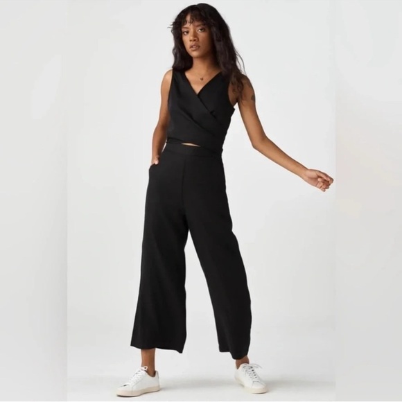 VETTA • The Apron Black 3-Way Tie Back Jumpsuit • Washed Black Grey Tencel • 0 - Picture 4 of 13